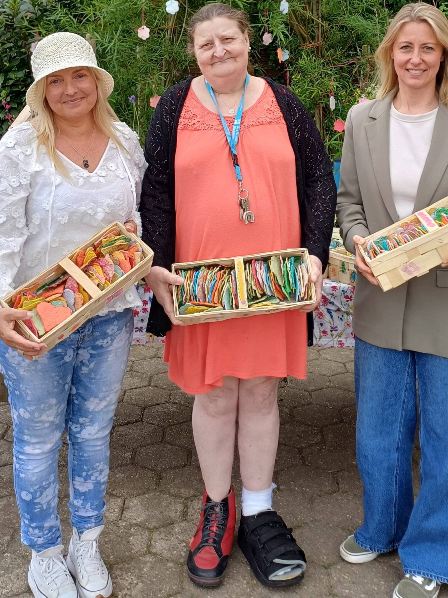 Wittfeld_Giveaways_Zupancic Wittfelderinnen produzieren faire GiveAways