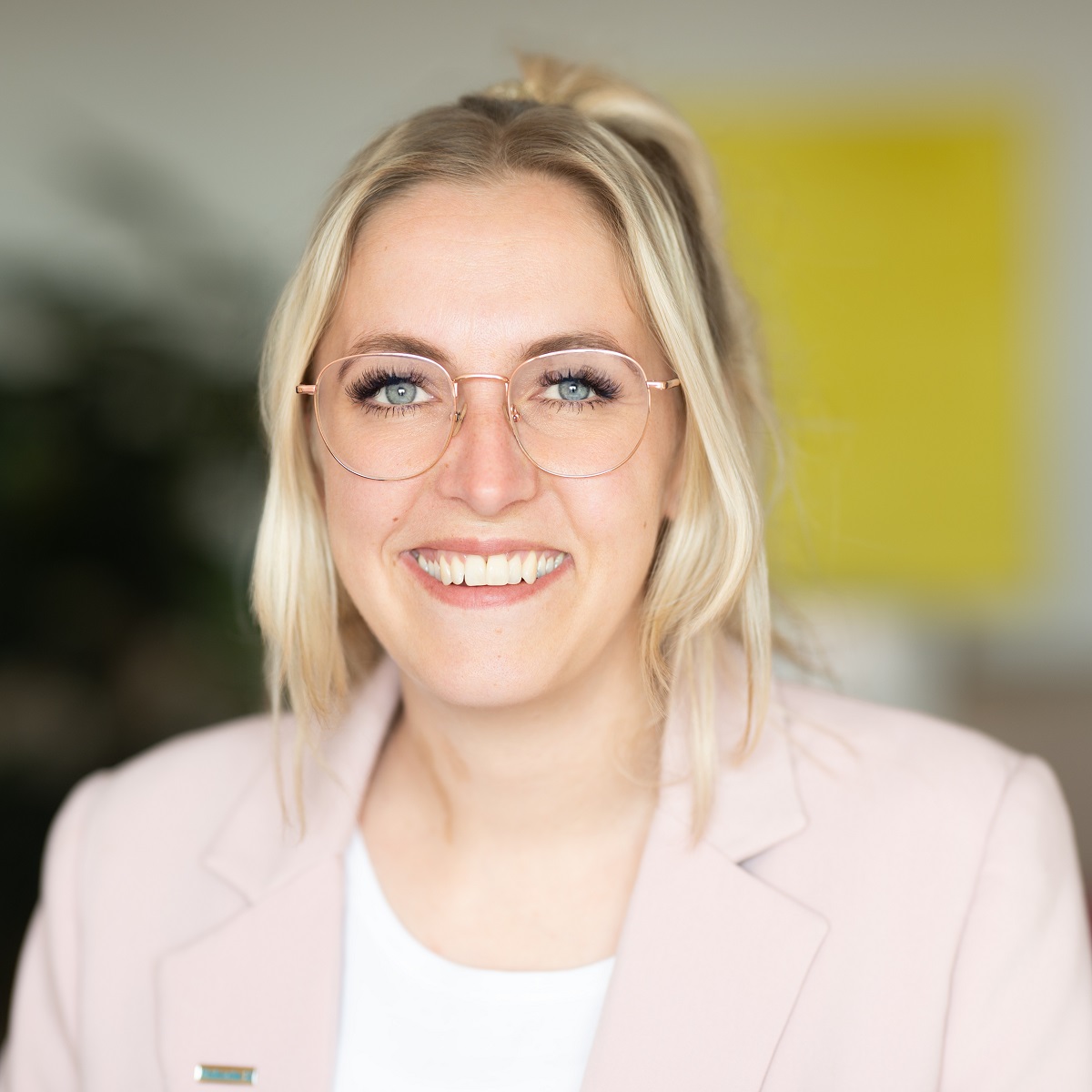 Melanie Nabel Melanie Nabel